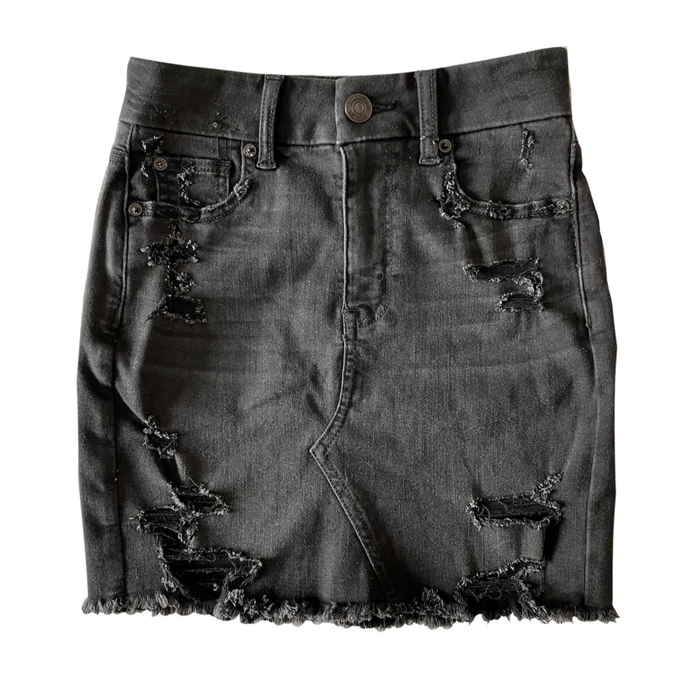 American Eagle Next Level Stretch Destroyed Distressed Black Denim Mini Skirt 00